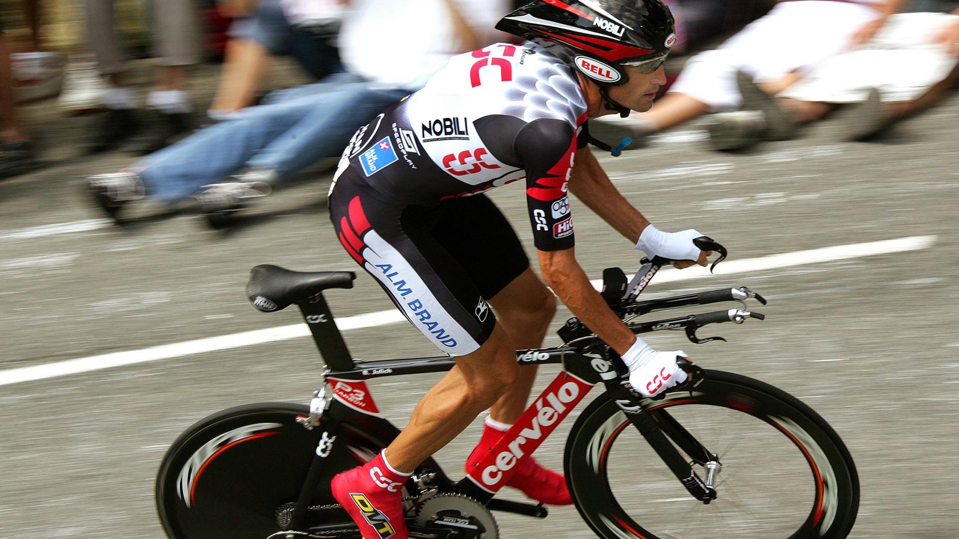 孙铭徽带伤坚守赛场，展现运动精神，孙铭徽集锦视频